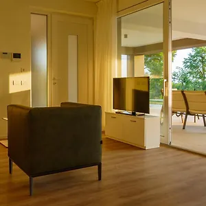 https://ville-lazise.hotelinveneto.com