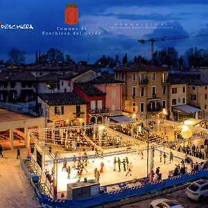 https://blue-duck-garda-lake.hotelinveneto.com