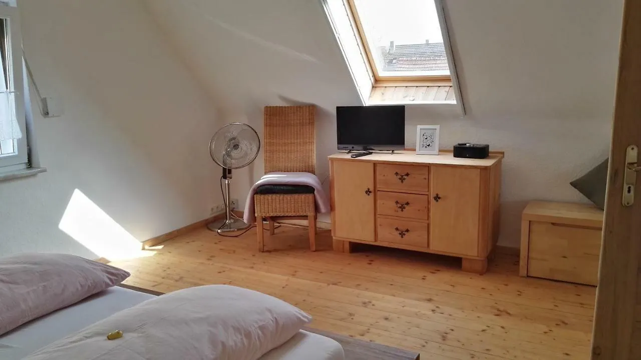 別荘 グンツェンハウゼン Haus Liebevoll In Wald 102ヴィラ ドイツ